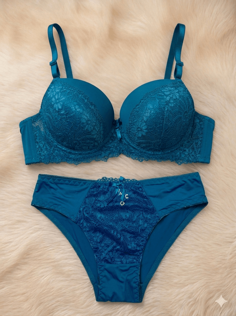 Lace Padded Bra & Panty Set for Women – Soft Lingerie Set | Pakistan